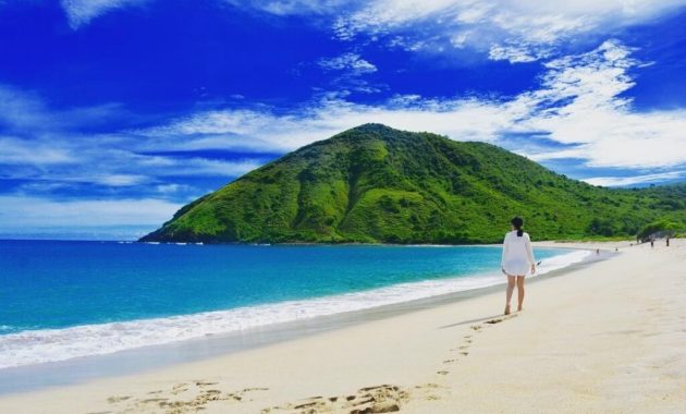 Mandalika Travel Guide: Beaches, Resorts, and MotoGP