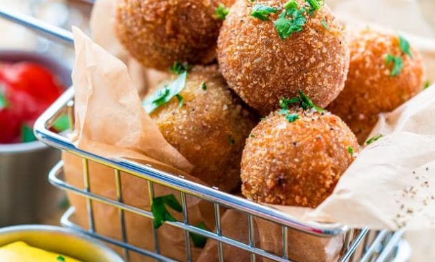 Bitterballen