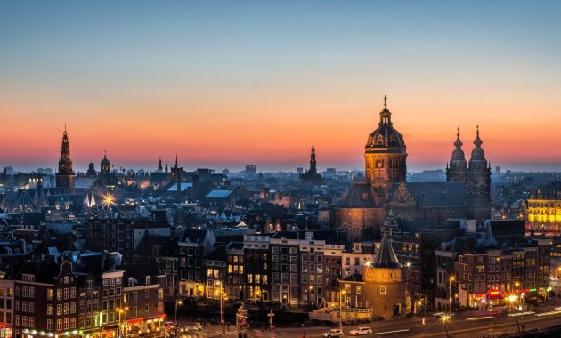 Wo liegt Amsterdam?